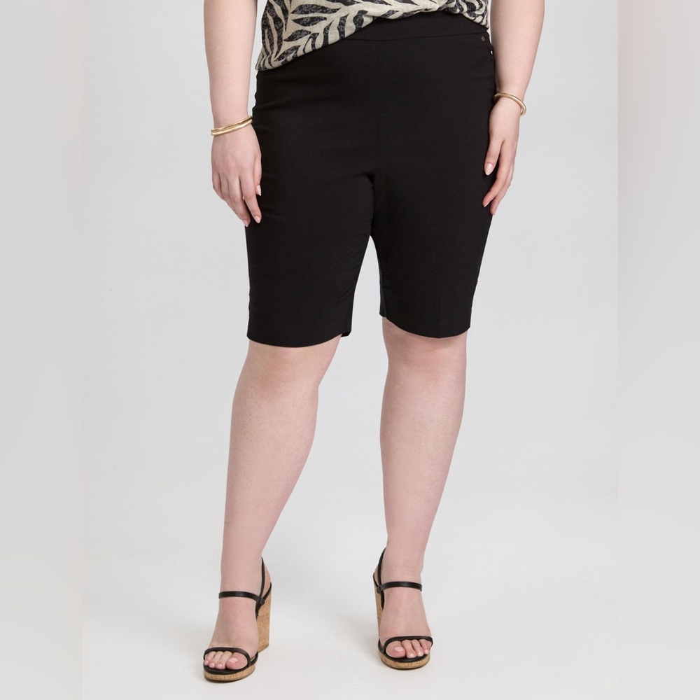 Women’s Plus sized Vintage Black Casual Shorts